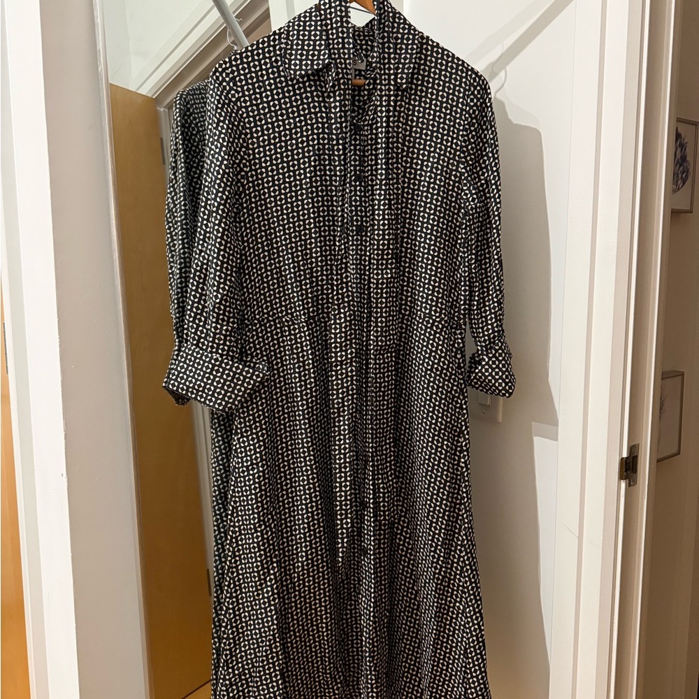 COS Monochrome Geometric Blouse